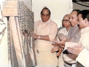 KNICE LAL DIGGI